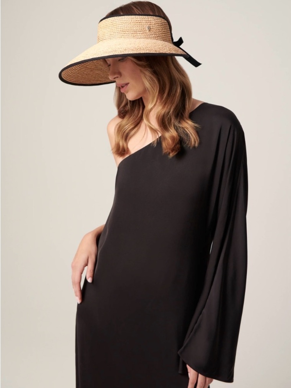 Helen Kaminski raffia visor - Picture 8 of 8
